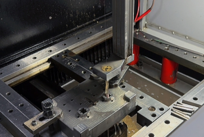 Wire cutting machine at work